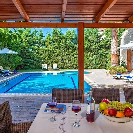 Exclusive Crete Asteri 4 Bedroom Private Pool Rethymnon *